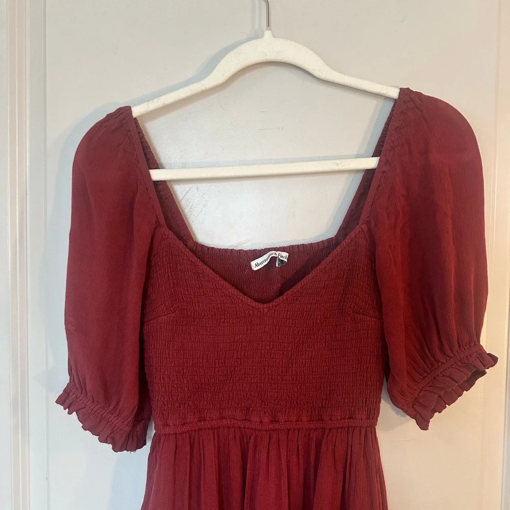 Abercrombie&Fitch Smock Front Puff Sleeve Tiered RuffleHem Burgundy Maxi Dress,S